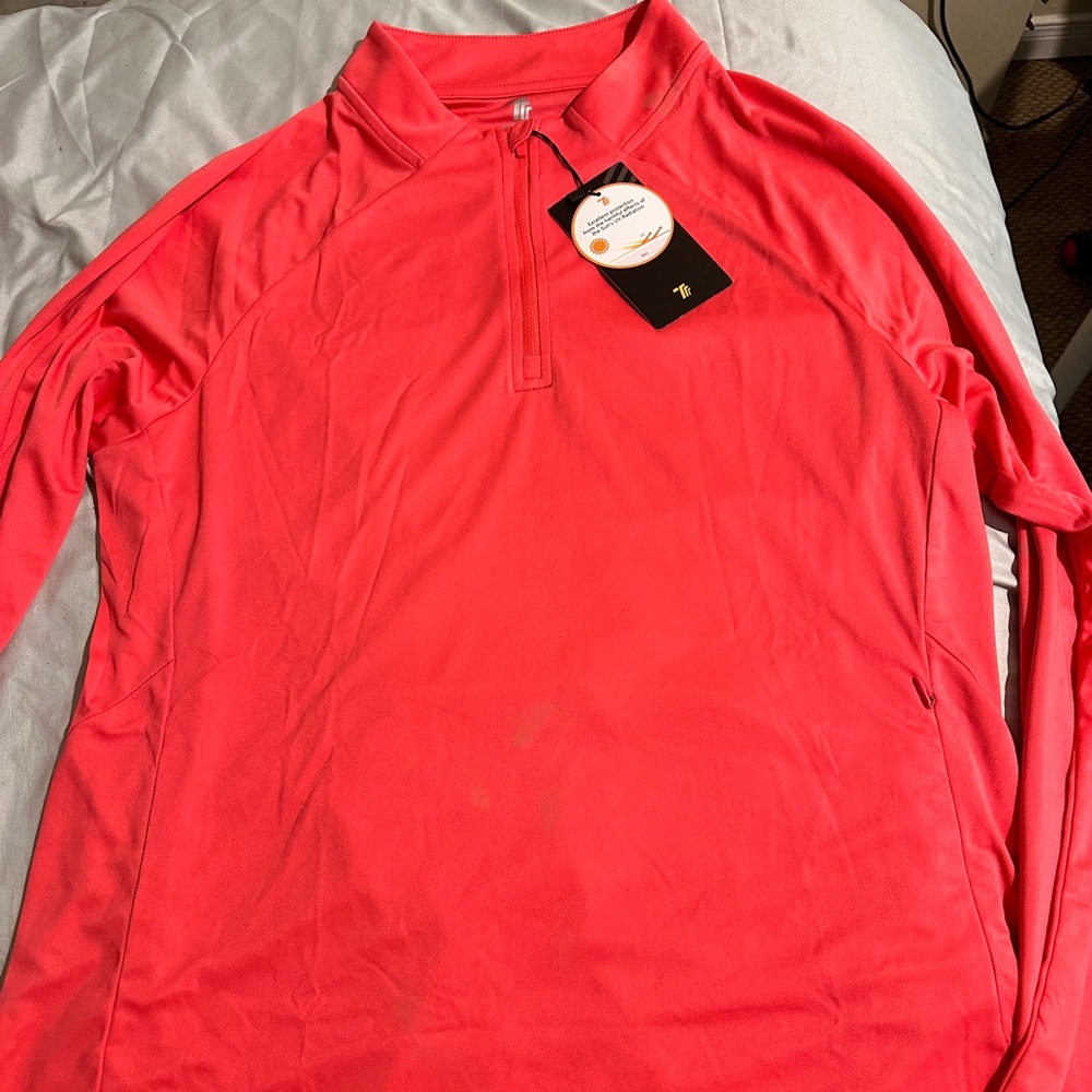 Tshirt - Picture 3 of 3